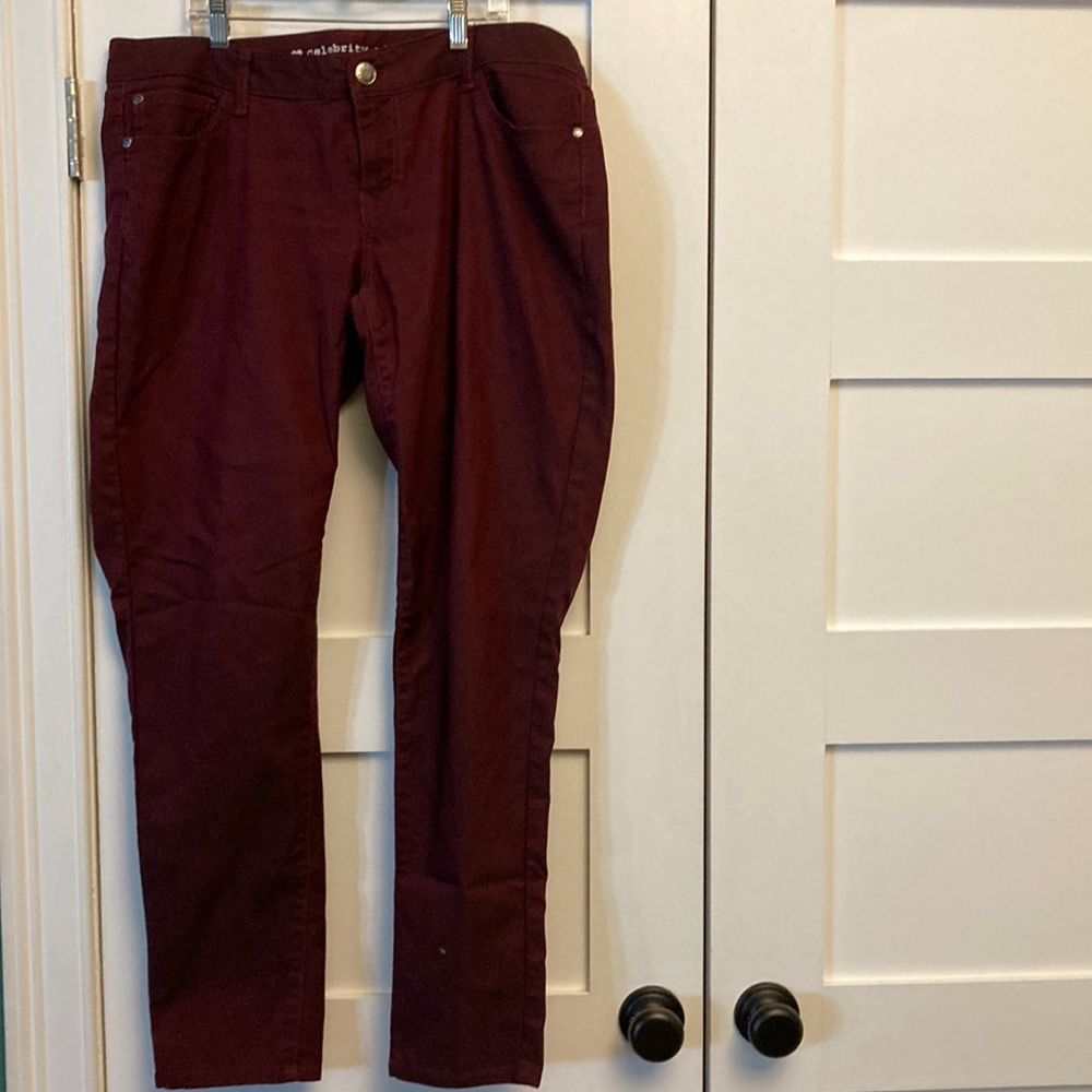 Celebrity Pink Skinny Jeans in EUC